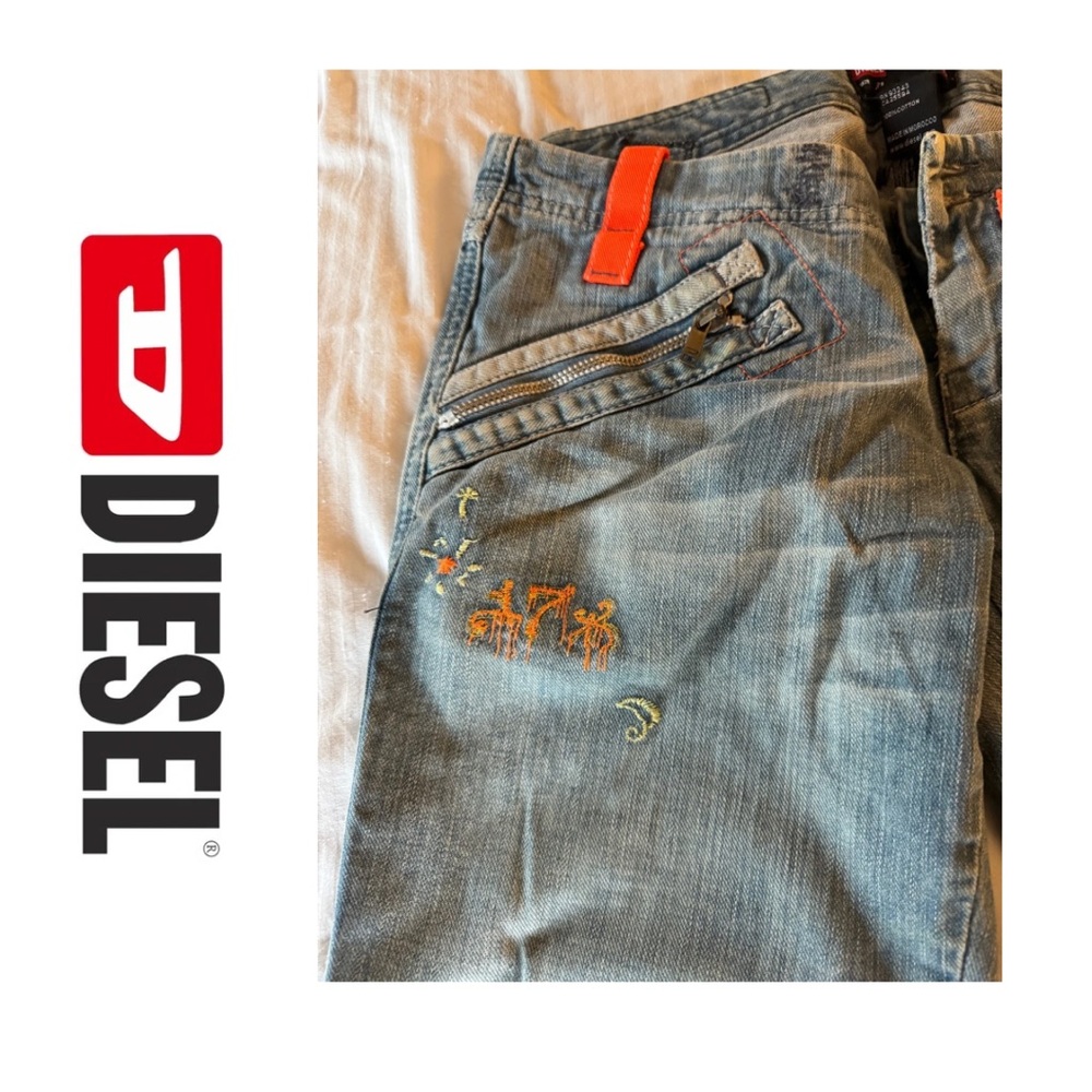 RARE straight leg Diesel jeans